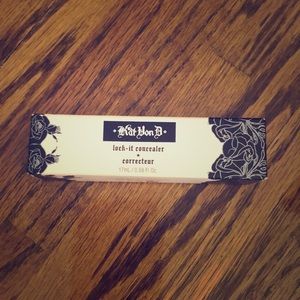 Kat Von D - Concealer - 24